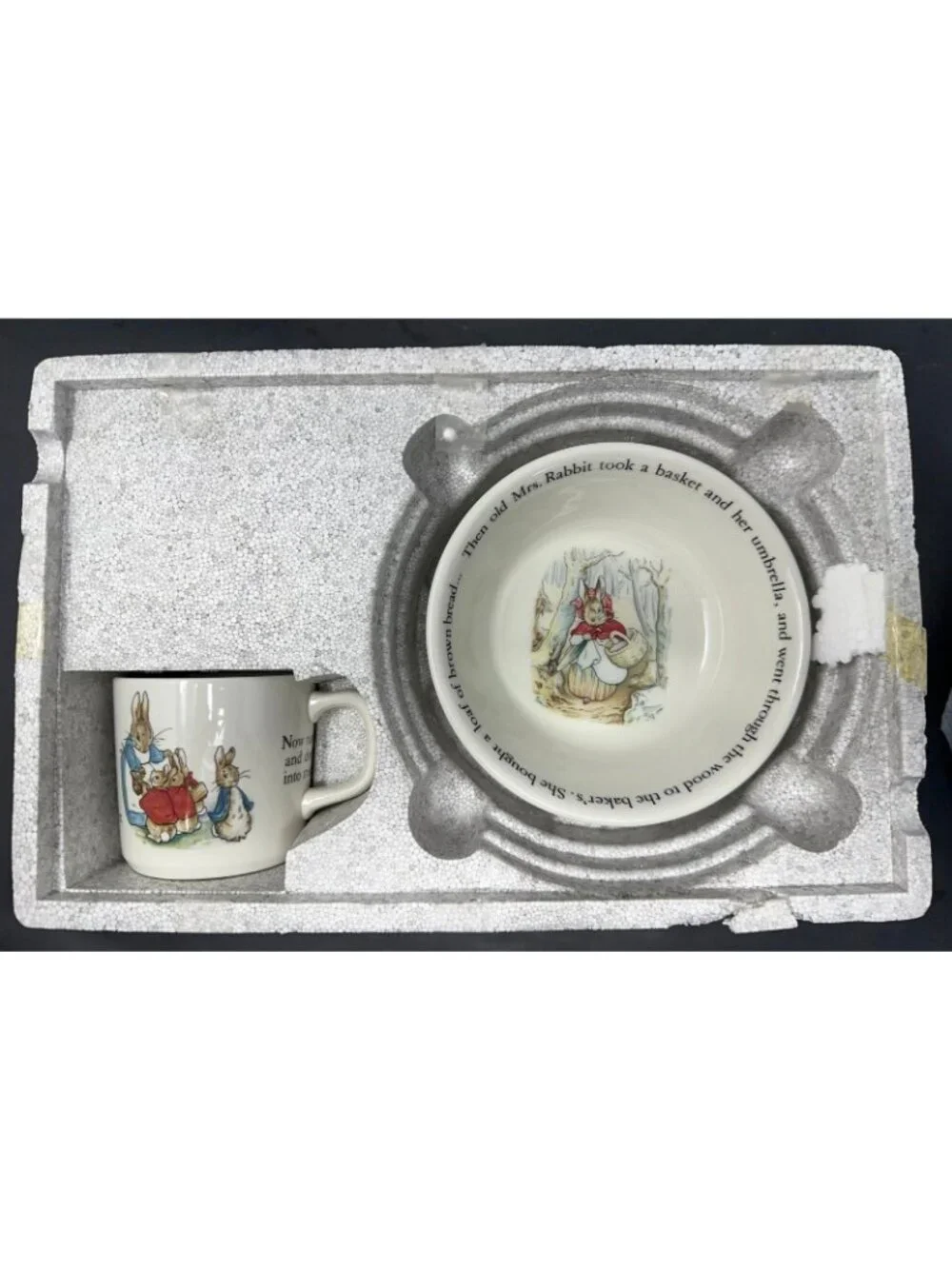 WEDGWOOD PETER RABBIT 3 PC NURSERY SET w/Box Plate Oatmeal Mug Beatrix Potter